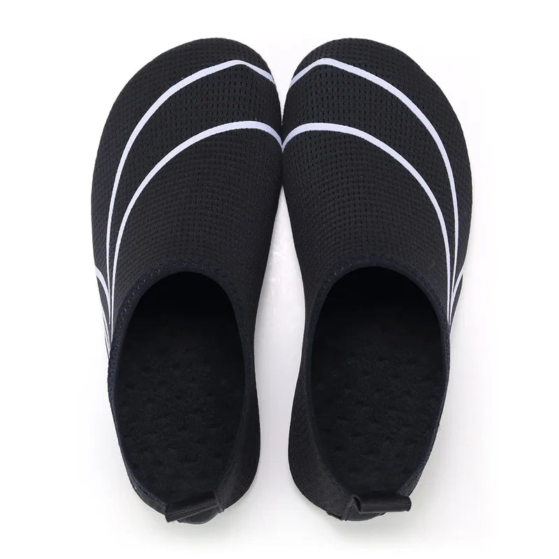 Zapatos acuáticos de secado rápido para hombre, zapatos de playa ligeros de verano para mujer, zapatos de agua suaves para parejas, zapatillas informales flexibles antideslizantes