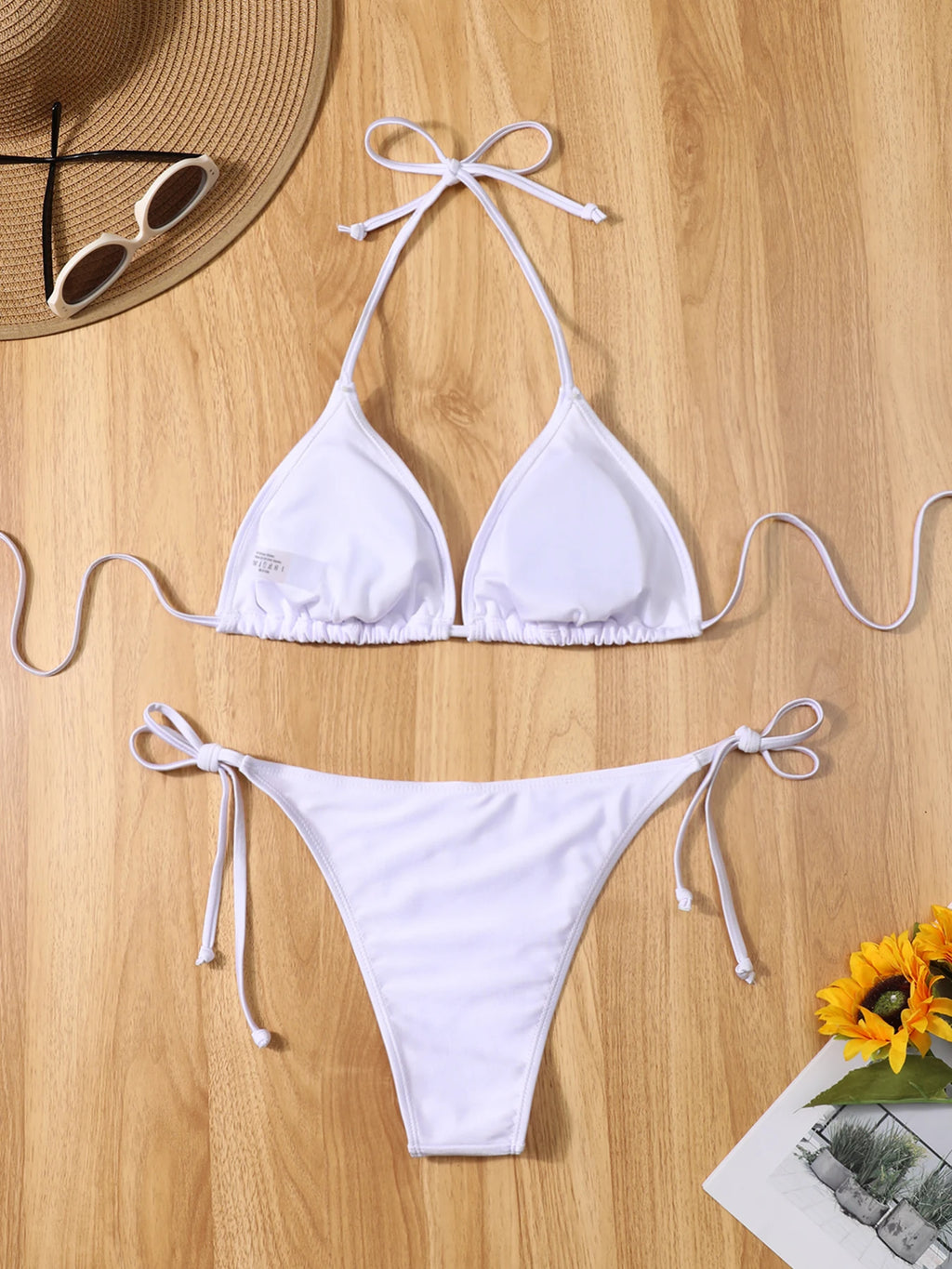 Conjunto de bikini sexy de 2 piezas para mujer, blanco puro, con tirantes finos, espalda descubierta, traje de baño con tiras finas, detalle lateral de vendaje sencillo para verano
