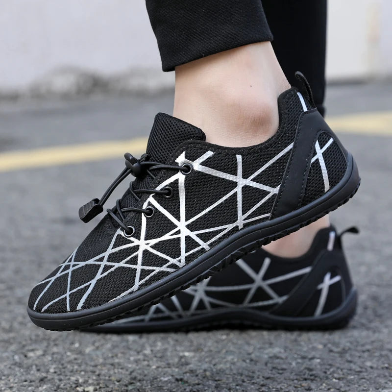 Zapatos informales transpirables para hombre, zapatos de agua ligeros antideslizantes Unisex, zapatos vulcanizados flexibles para mujer, zapatos de senderismo al aire libre 2025