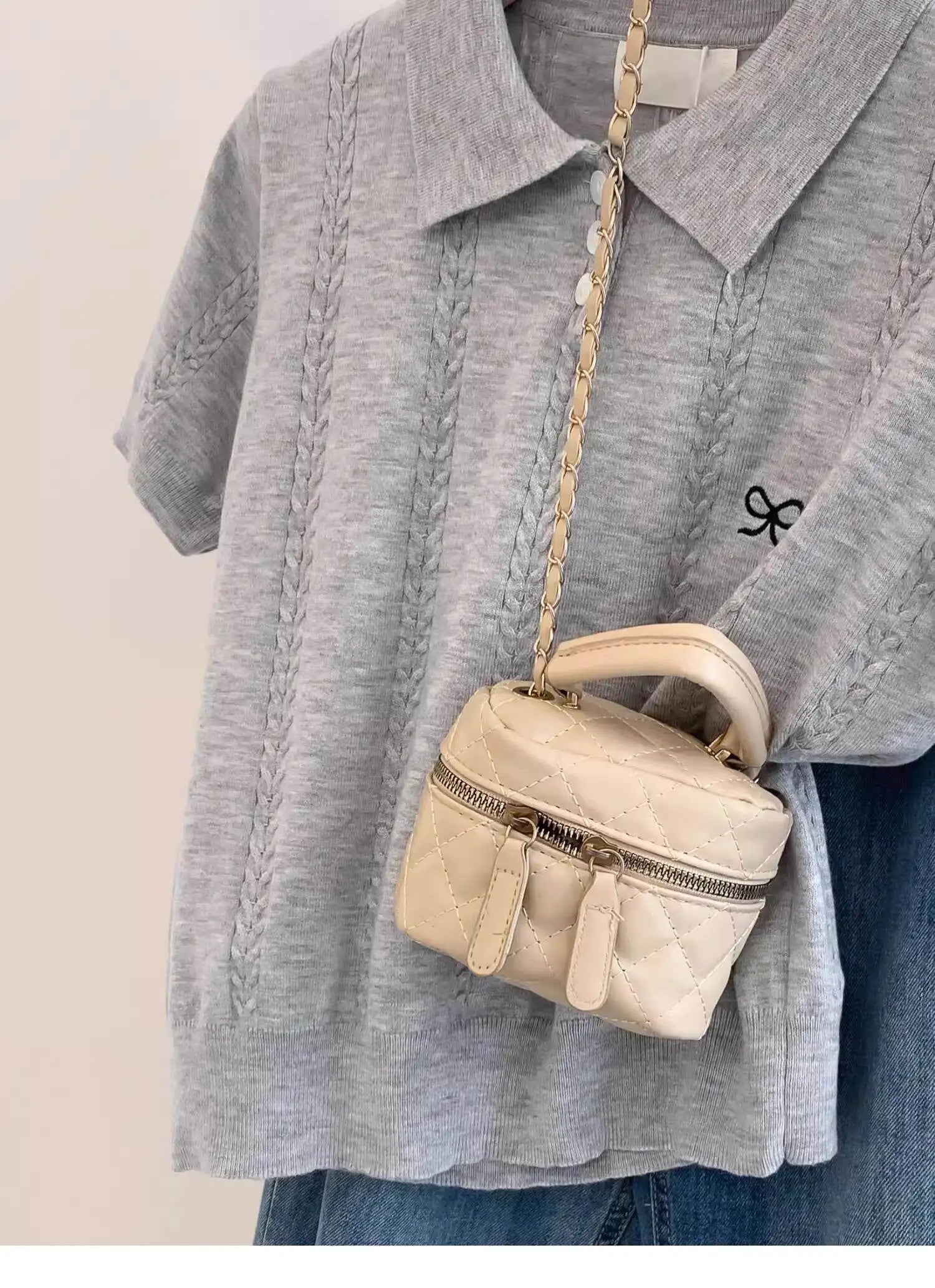Camiseta de Punto con Cuello Polo y Bordado de Lazo, Manga Corta para Mujer