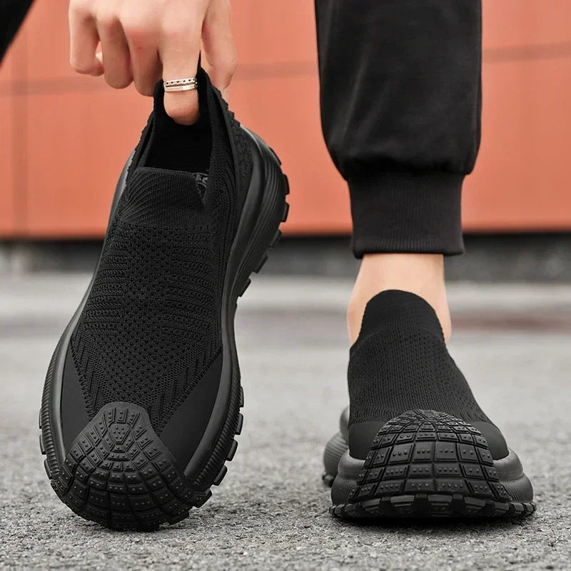 Zapatos planos ligeros de marca informales transpirables para hombre, zapatillas cómodas de moda, zapatos de hombre de talla grande
