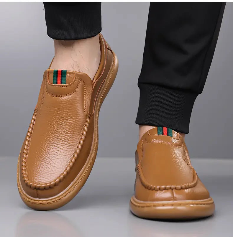 Mocasines de cuero para hombre con suela de goma cosida a mano