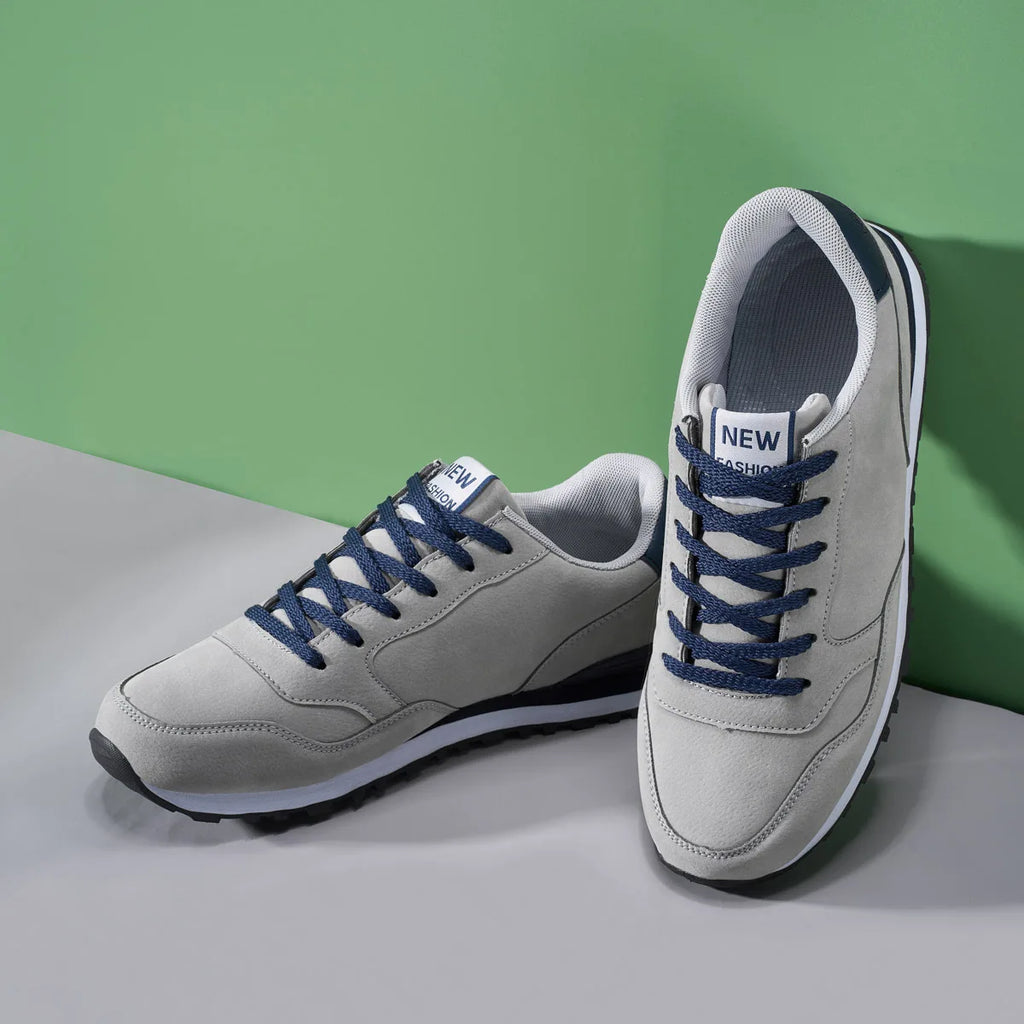 Nuevas de cuero, zapatos para correr para hombre, zapatillas Unisex cálidas de invierno, zapatos ligeros para caminar para mujer, zapatos deportivos de plantilla suave con cordones 37-47