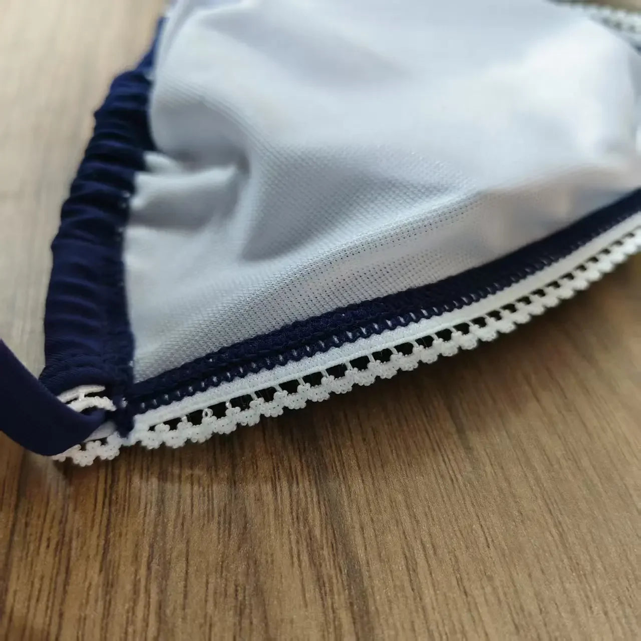 Conjunto de Bikini de 2 Piezas para Mujer, Sexy, de Color Sólido, sin Tirantes, con Tanga y Lazos en la Espalda, Traje de Baño con Encaje Blanco, Simple, para Verano
