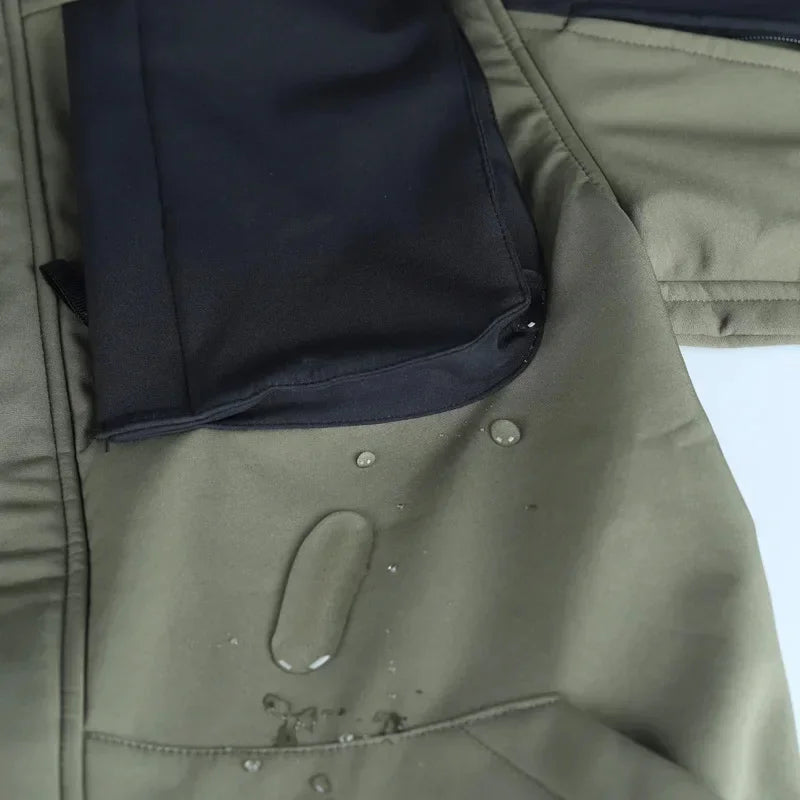 Chaqueta Táctica Shark para Hombre — Polar, Impermeable, Cortavientos