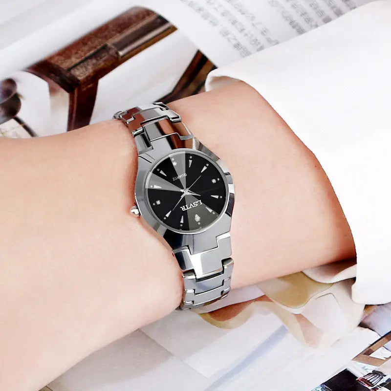 YIKAZE Reloj de Cuarzo de Lujo para Parejas