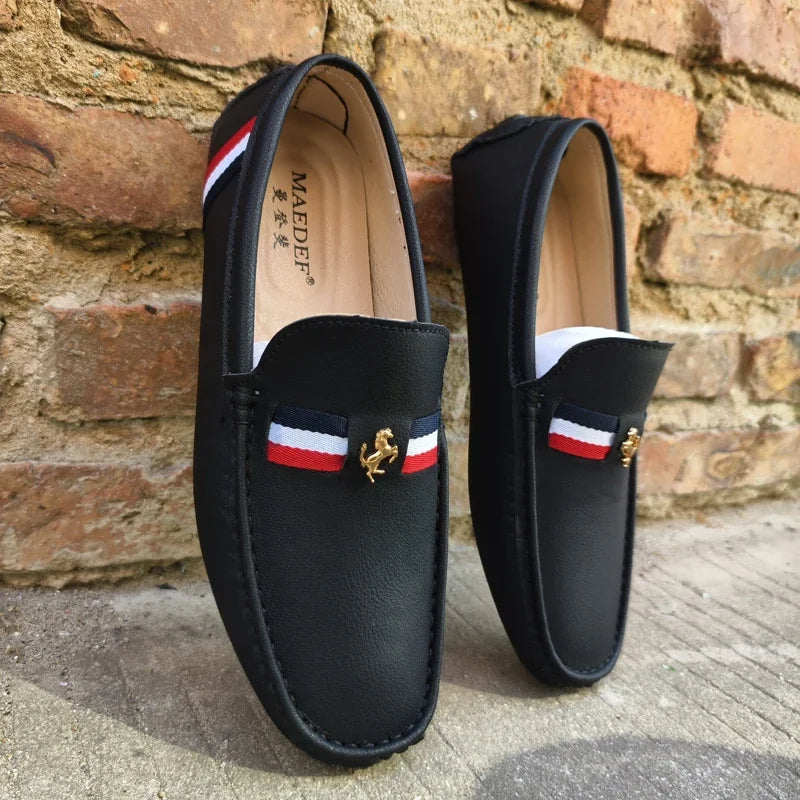 YRZL Mocasines blancos Mocasines de cuero PU negro para hombre Mocasines casuales sin cordones Hombres Mocasines cómodos Zapatos de conducción para hombres
