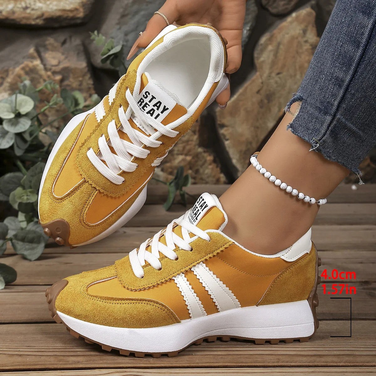 Nuevo 2025 zapatillas gruesas para mujer, zapatillas informales con plataforma a la moda, zapatillas ligeras de fondo suave para correr, zapatillas de deporte de malla de verano