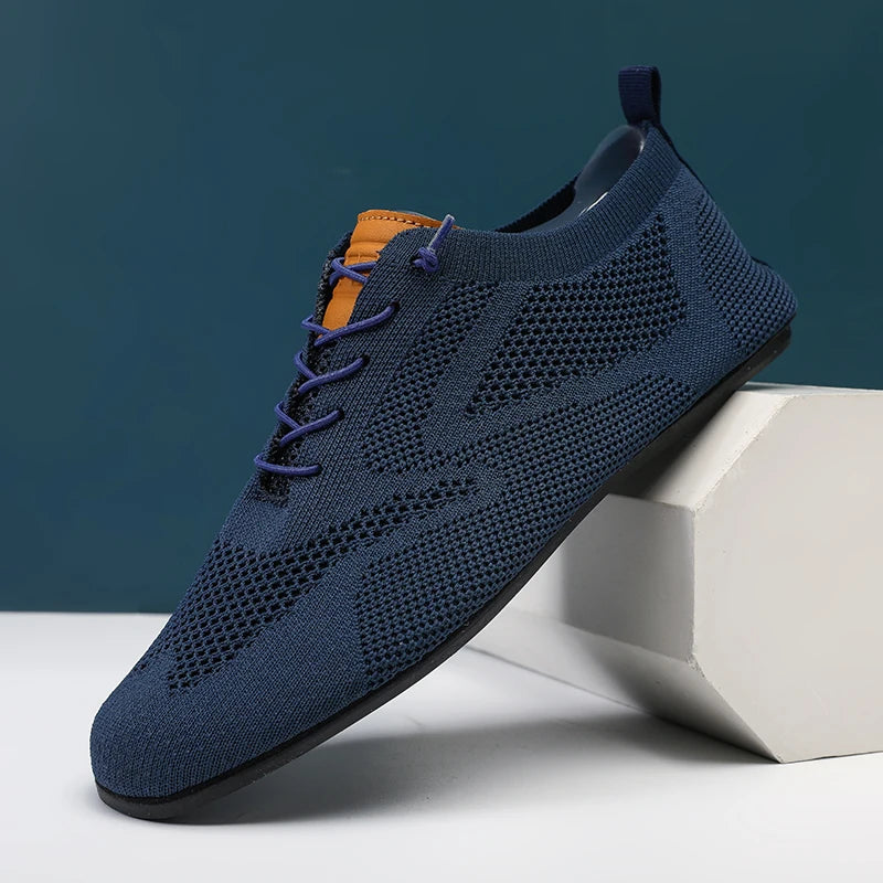 Zapatos informales ligeros sin cuero para hombre, mocasines de malla a la moda para parejas, zapatillas transpirables con cordones para hombre, zapatos planos suaves para Yoga