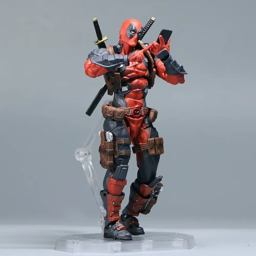 INCREDIBLE YAMAGUCHI Deadpool & Wolverine 2,0 figura de acción gris mutantes articulación móvil KAIYODO Wade modelo película juguetes para niños regalo