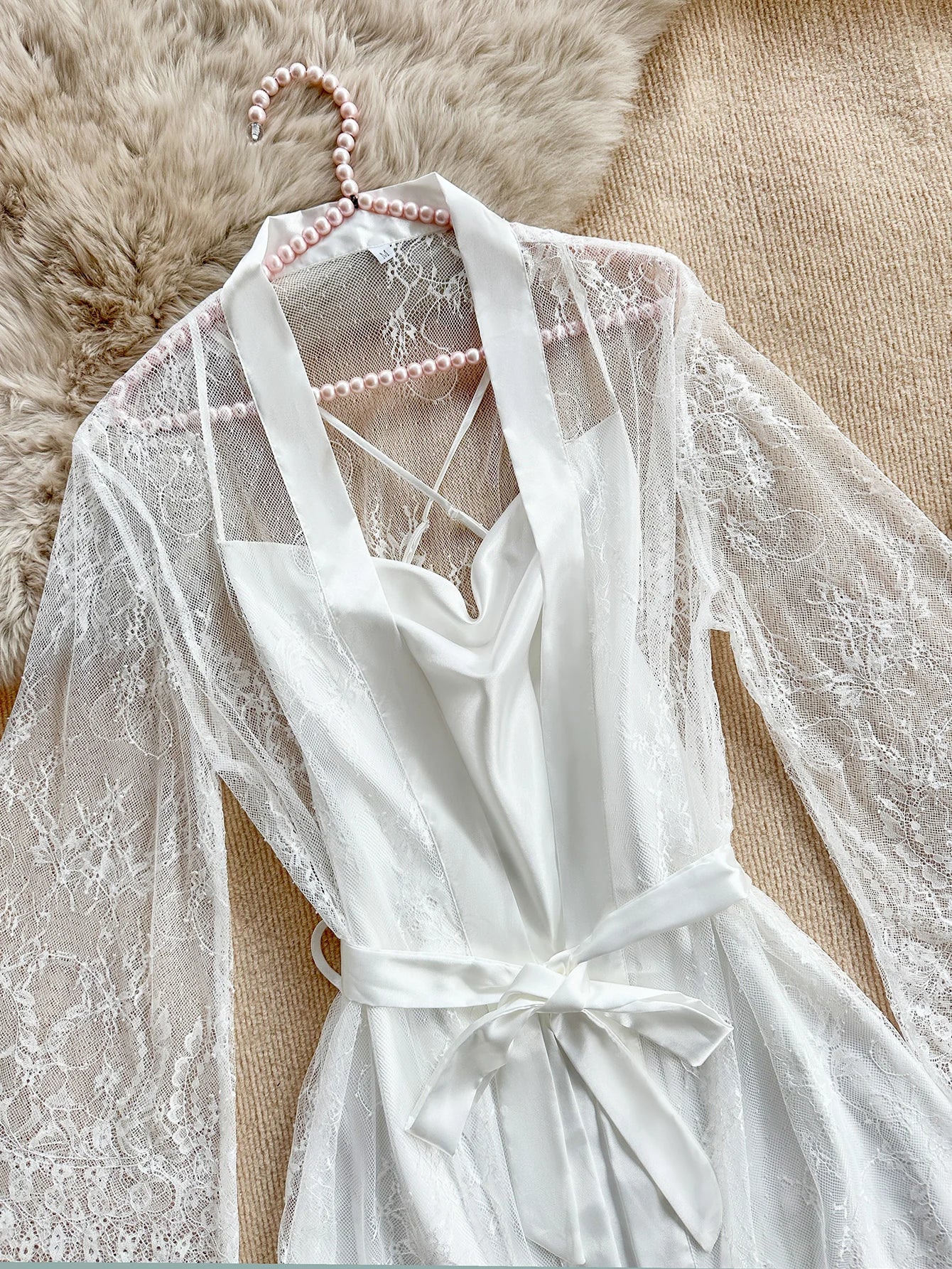 Conjunto de Camisón y Bata de Encaje para Mujer — Ropa de Dormir Sexy