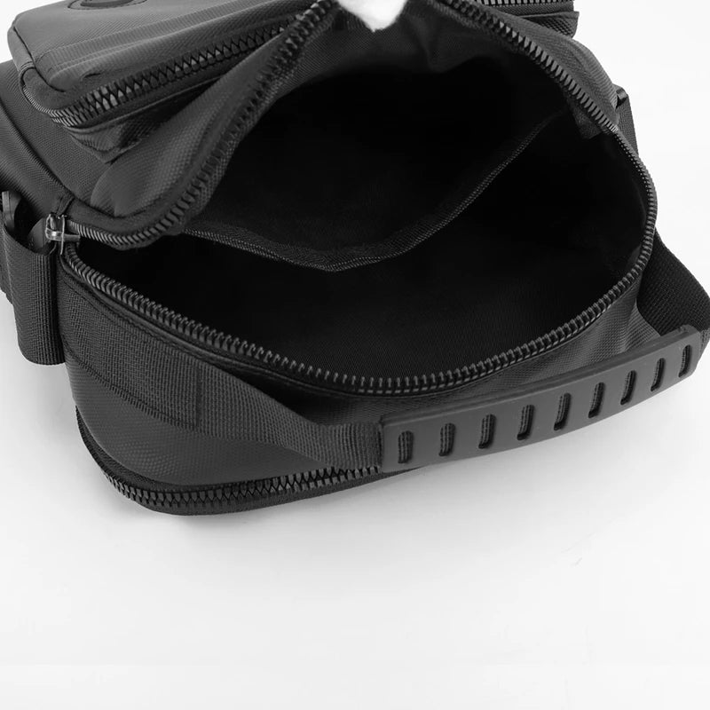 Bolso bandolera duradero, correa ajustable para el hombro, diseño multicapa, cremallera segura: bolsa de almacenamiento multifuncional