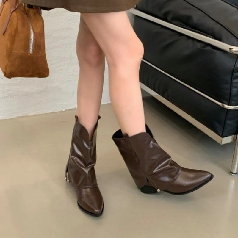 2025 nuevas botas de vaquero del oeste para mujer, botas de cuero Vintage con punta estrecha y tacón grueso a media pantorrilla para mujer, botas de Otoño Invierno