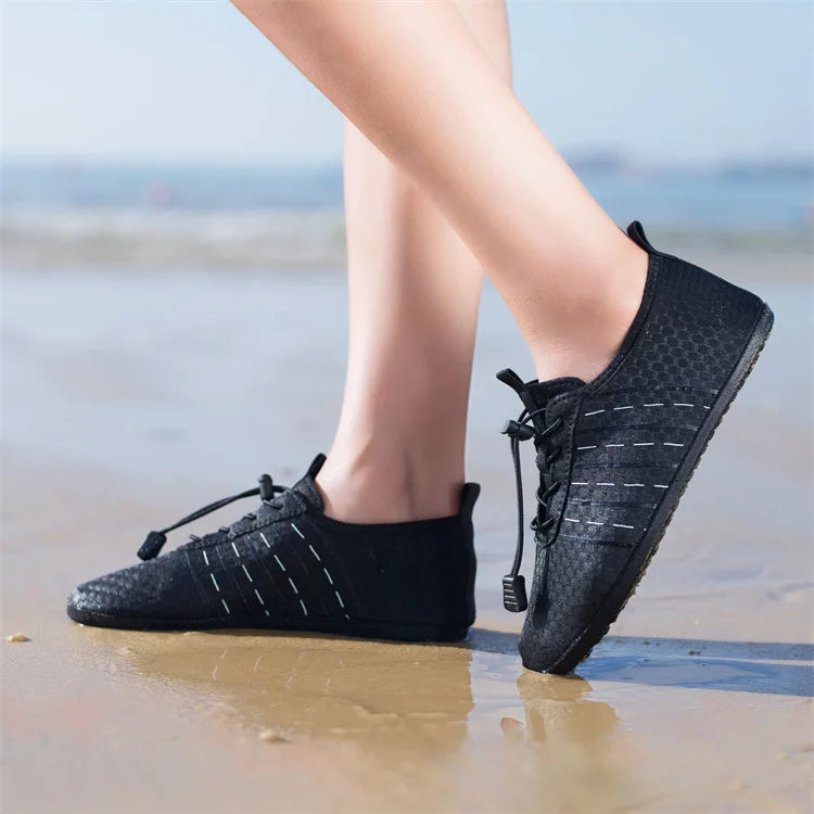 Zapatos acuáticos Unisex de secado rápido, moda para actividades al aire libre, zapatos de natación para hombres, zapatillas ligeras de Yoga para mujeres, zapatillas informales antideslizantes