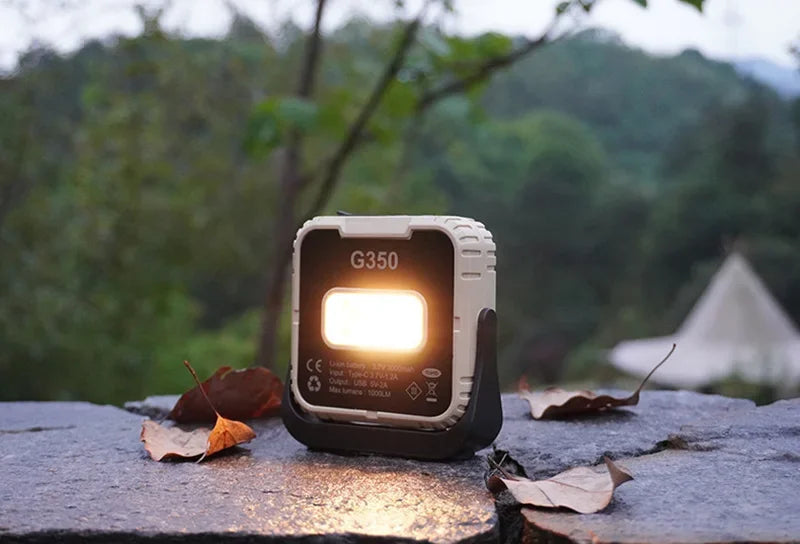 Foco LED Portátil Recargable para Exteriores