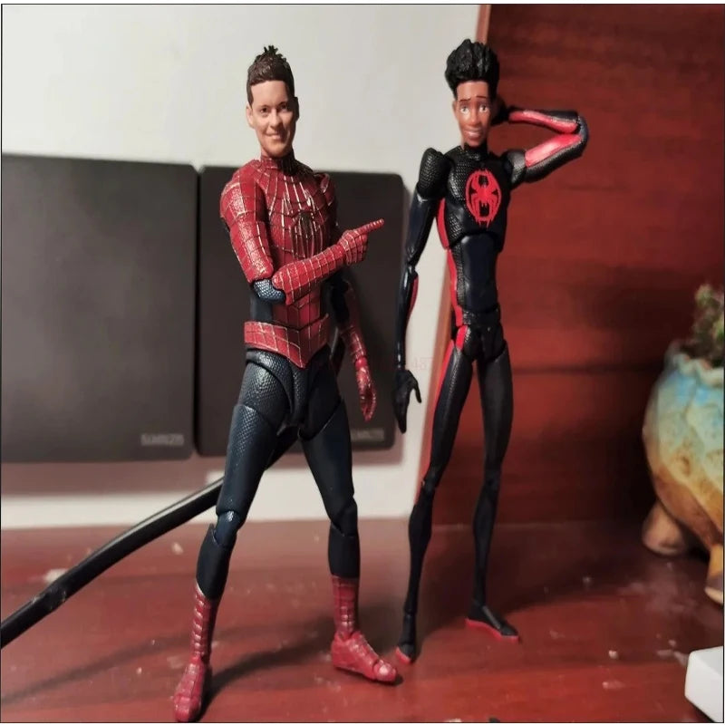 Figura de Acción de Spiderman de 14 cm de Hot Toys - Versión Peter Tobey Maguire Anime Shf, Modelo Articulado, Muñeco Coleccionable, Regalo