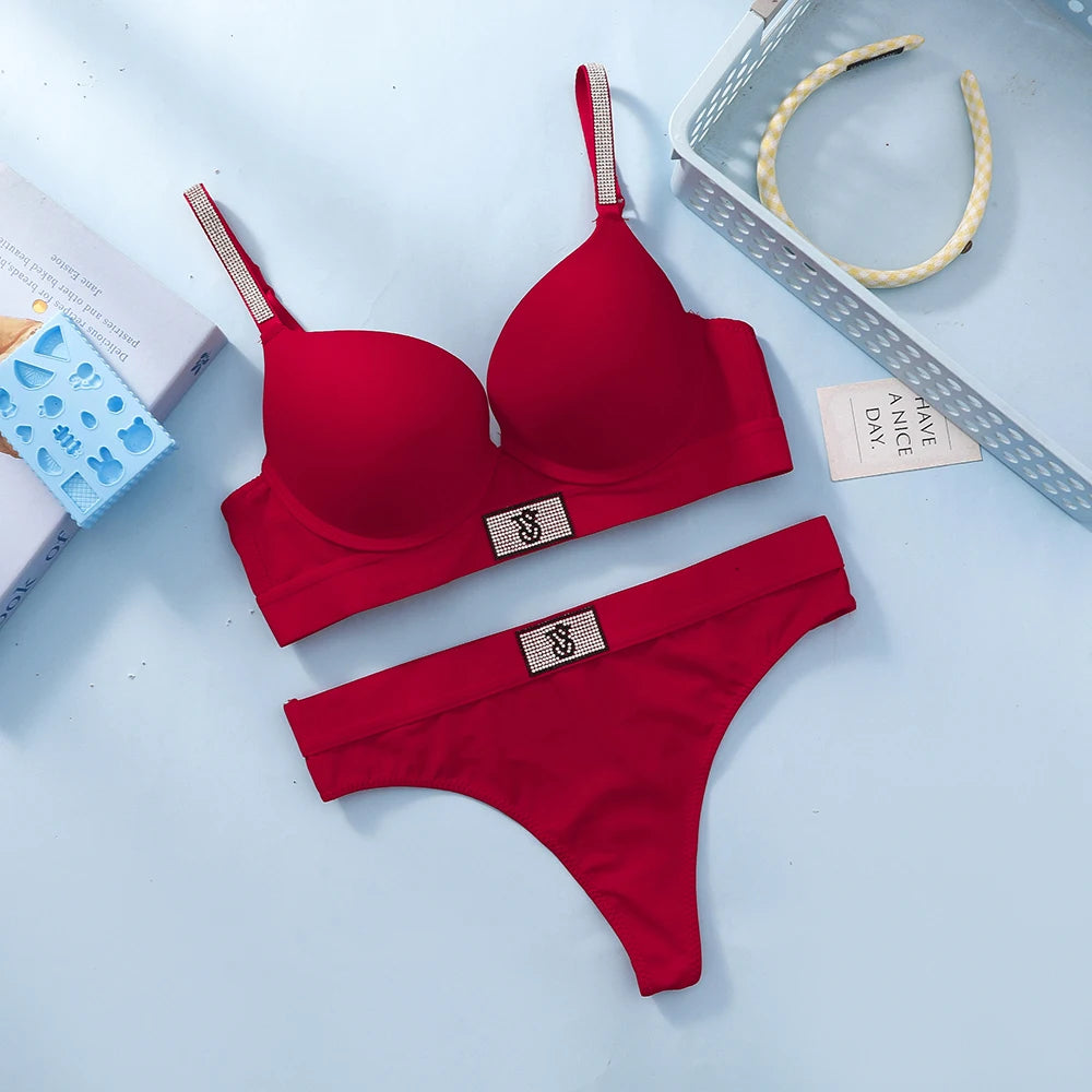 Conjunto de Sujetador Push Up sin Aros con Encaje y Bragas para Mujer