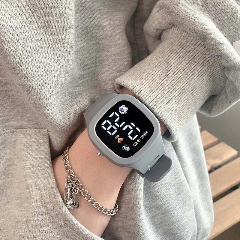 Reloj Deportivo Digital LED Cuadrado para Mujer
