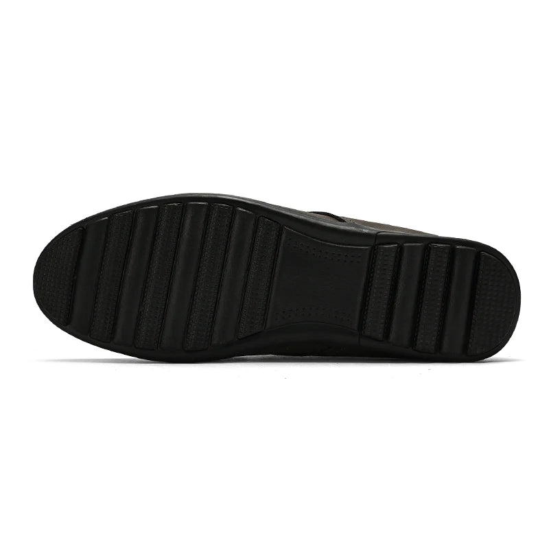 Zapatos de cuero para hombre, suelas blandas, zapatos de cuero informales de talla grande para las cuatro estaciones, zapatos de conducción versátiles para fiesta juvenil a la moda