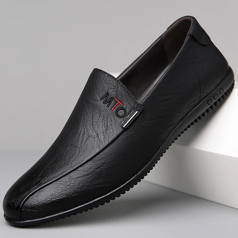 Mocasines de cuero para hombre con bordado, suela antideslizante, uso diario