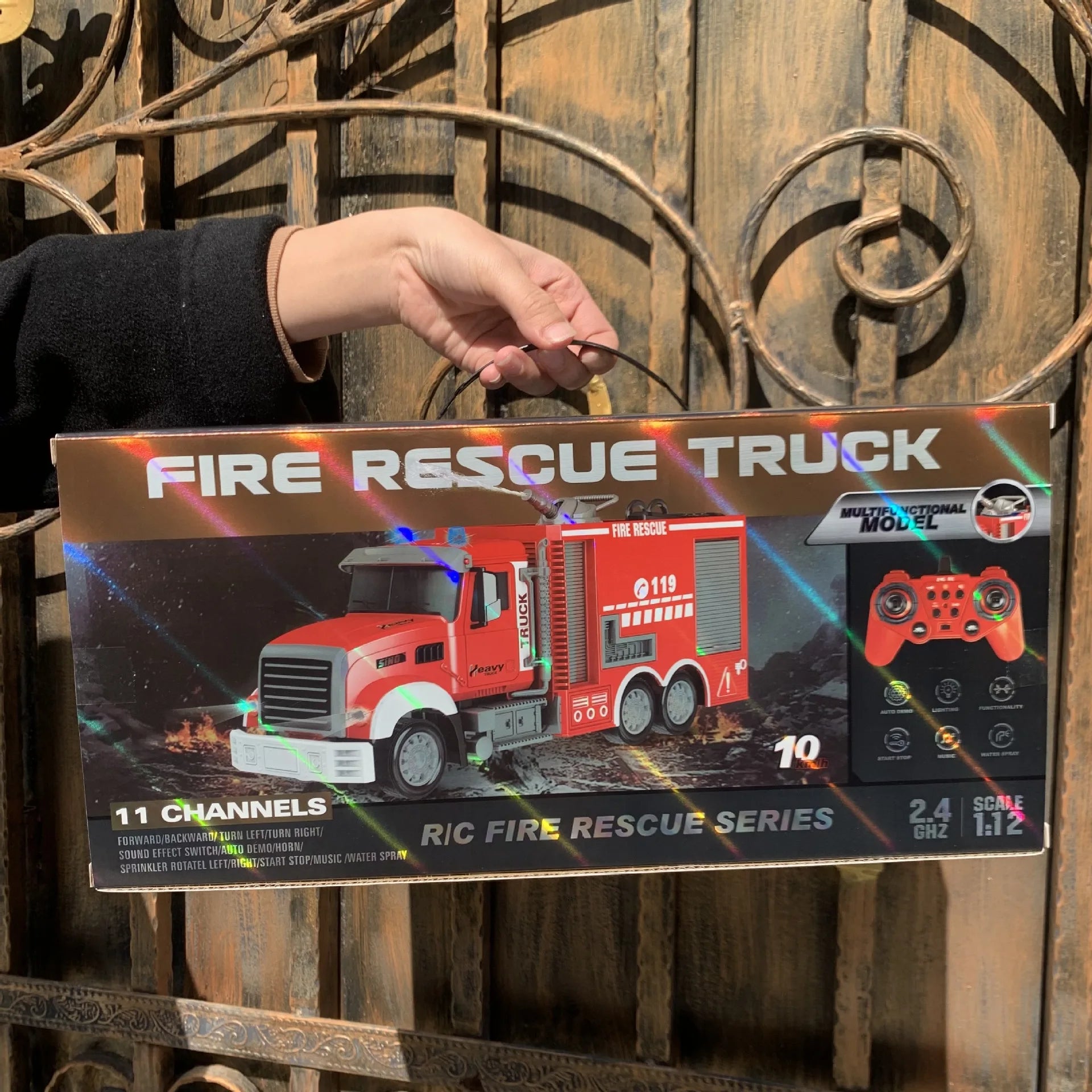 Camión Bomberos RC 1:12 con Luces, Rociador de Agua y Sonidos