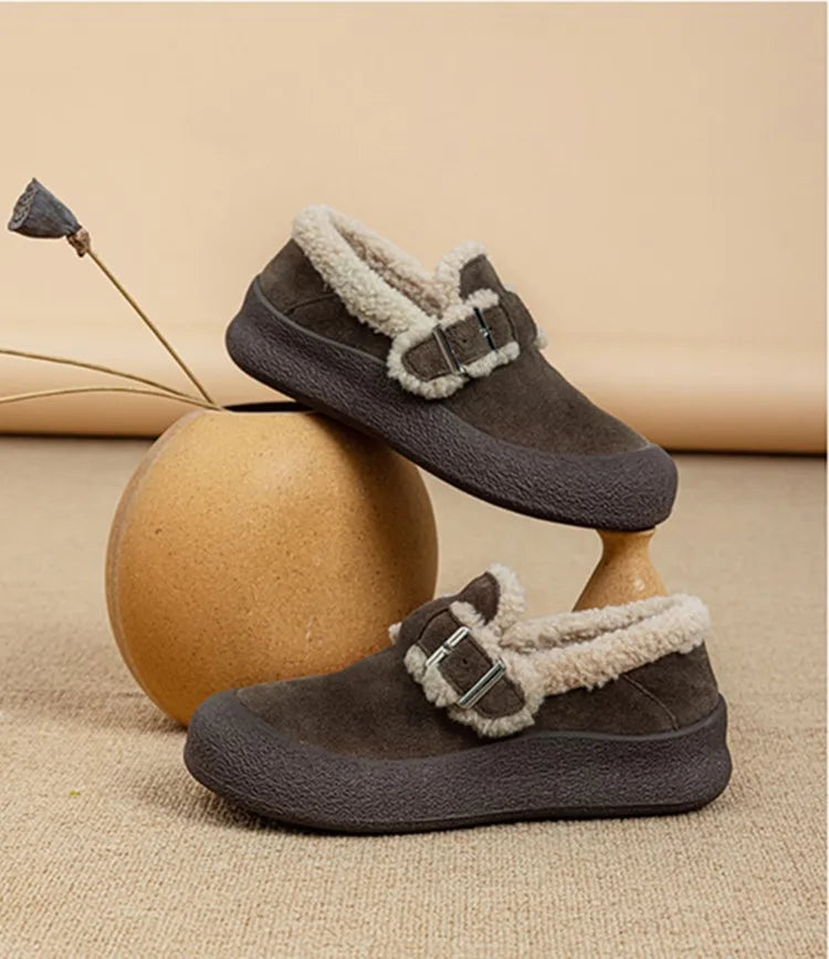 Zapatillas de Cuero con Forro de Terciopelo para Mujer - Talle Grande