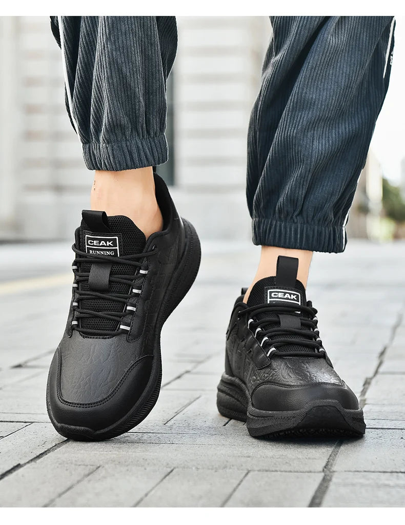 Zapatos de Chef de Hotel para las cuatro estaciones, transpirables, ligeros, antideslizantes, impermeables, a prueba de aceite, zapatos de trabajo de cocina, calzado deportivo informal para exteriores para hombre