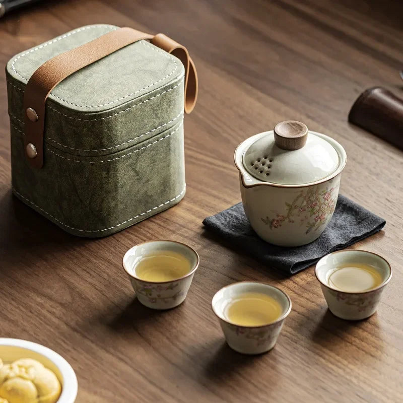 Set de tetera de viaje con tres tazas de cerámica y bolsa de almacenamiento para camping