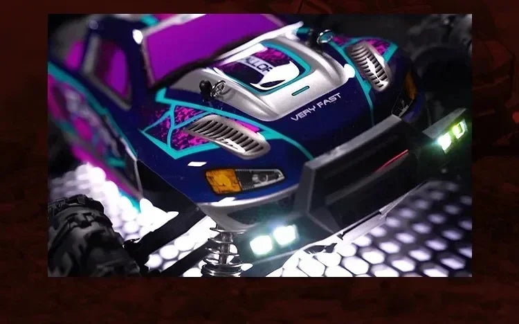 JJRC -Q130 sin escobillas de alta velocidad 70 KM/H4X4 todoterreno 2,4G 4WD Control remoto RC coche 4WD Racing Monster Racing Boy juguete para regalo 1:16