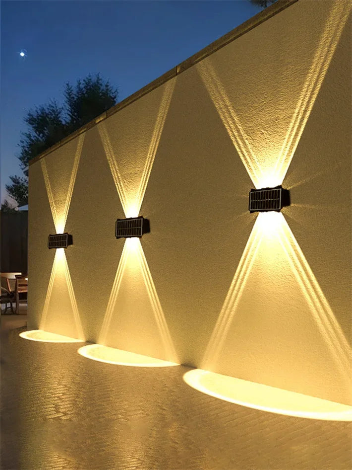 Lámpara Solar de pared para exteriores, luz LED Solar impermeable hacia arriba y hacia abajo, iluminación luminosa, luces decorativas para balcón, patio y jardín
