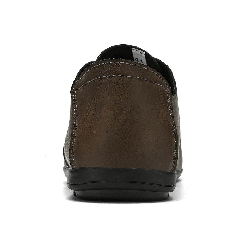 Zapatos de cuero para hombre, suelas blandas, zapatos de cuero informales de talla grande para las cuatro estaciones, zapatos de conducción versátiles para fiesta juvenil a la moda