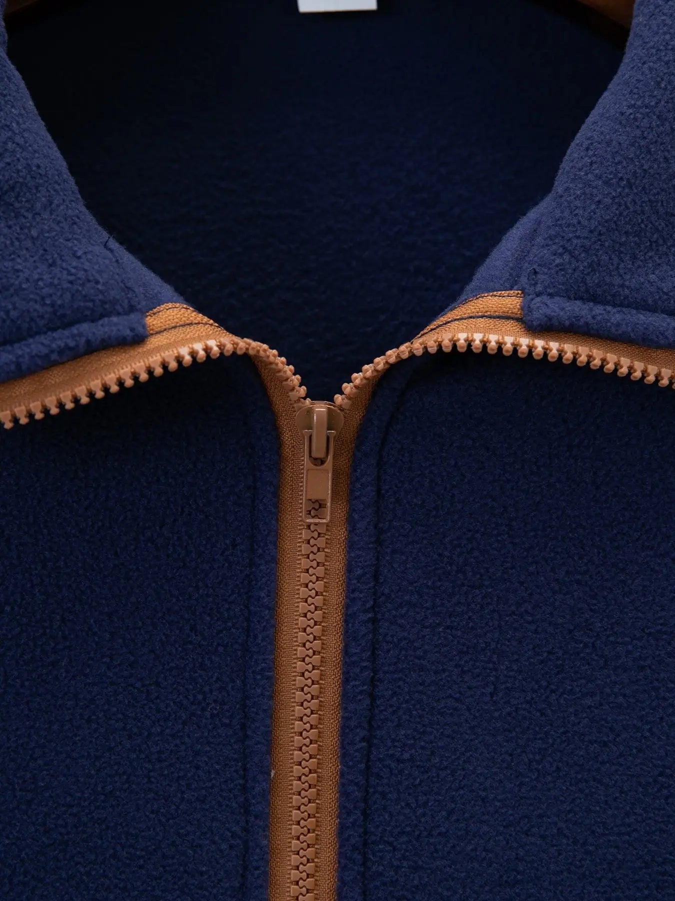 Suéter de forro polar grueso de calidad para hombre, con cuello con cremallera y manga larga, ropa deportiva para hombre, chaqueta softshell para hombre