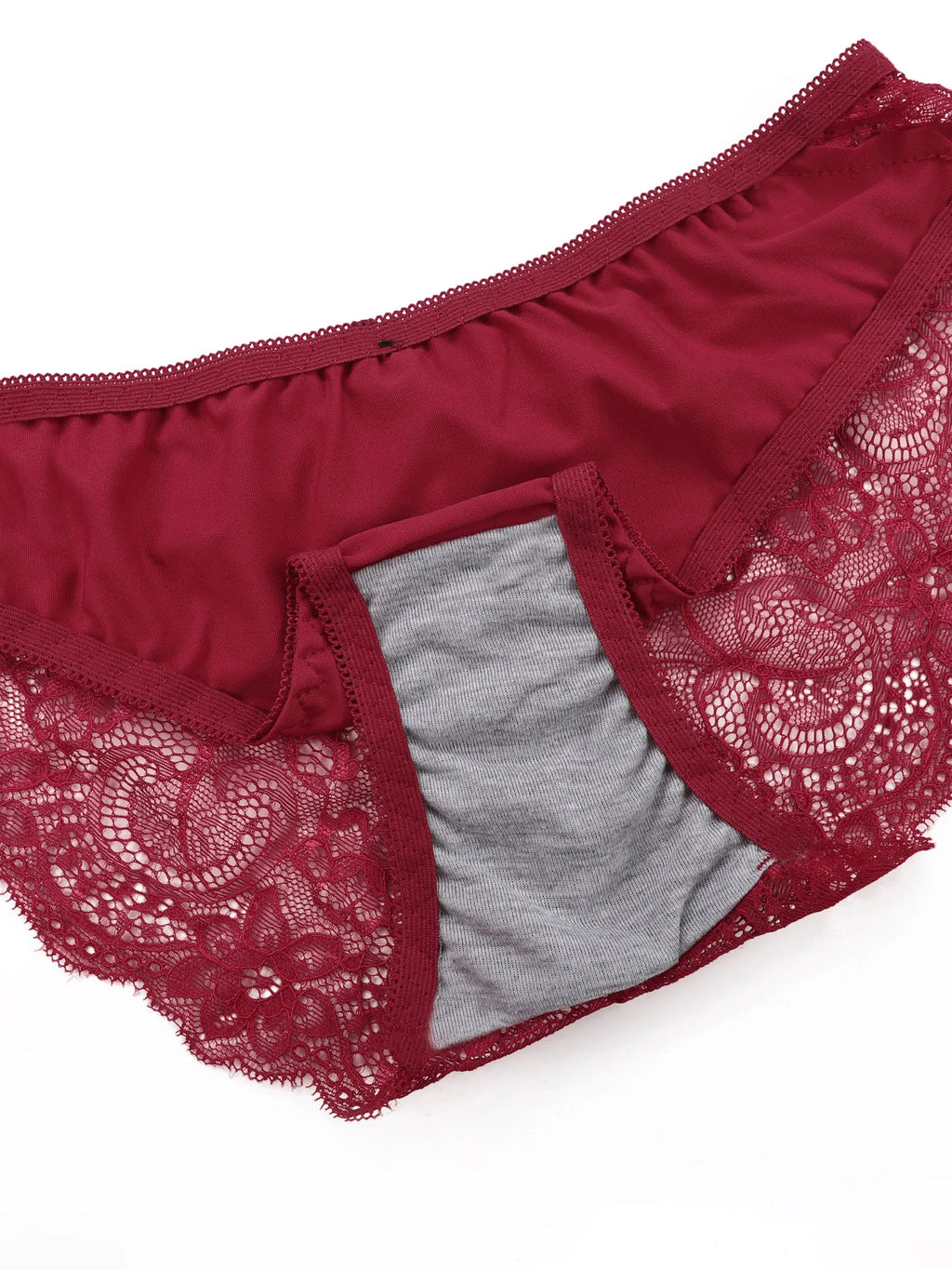Conjunto de Sujetador y Tanga con Bordado Floral