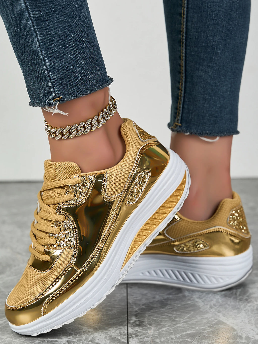 Zapatos deportivos de malla plana para mujer, calzado deportivo cómodo y transpirable con cordones, a la moda, para primavera y otoño