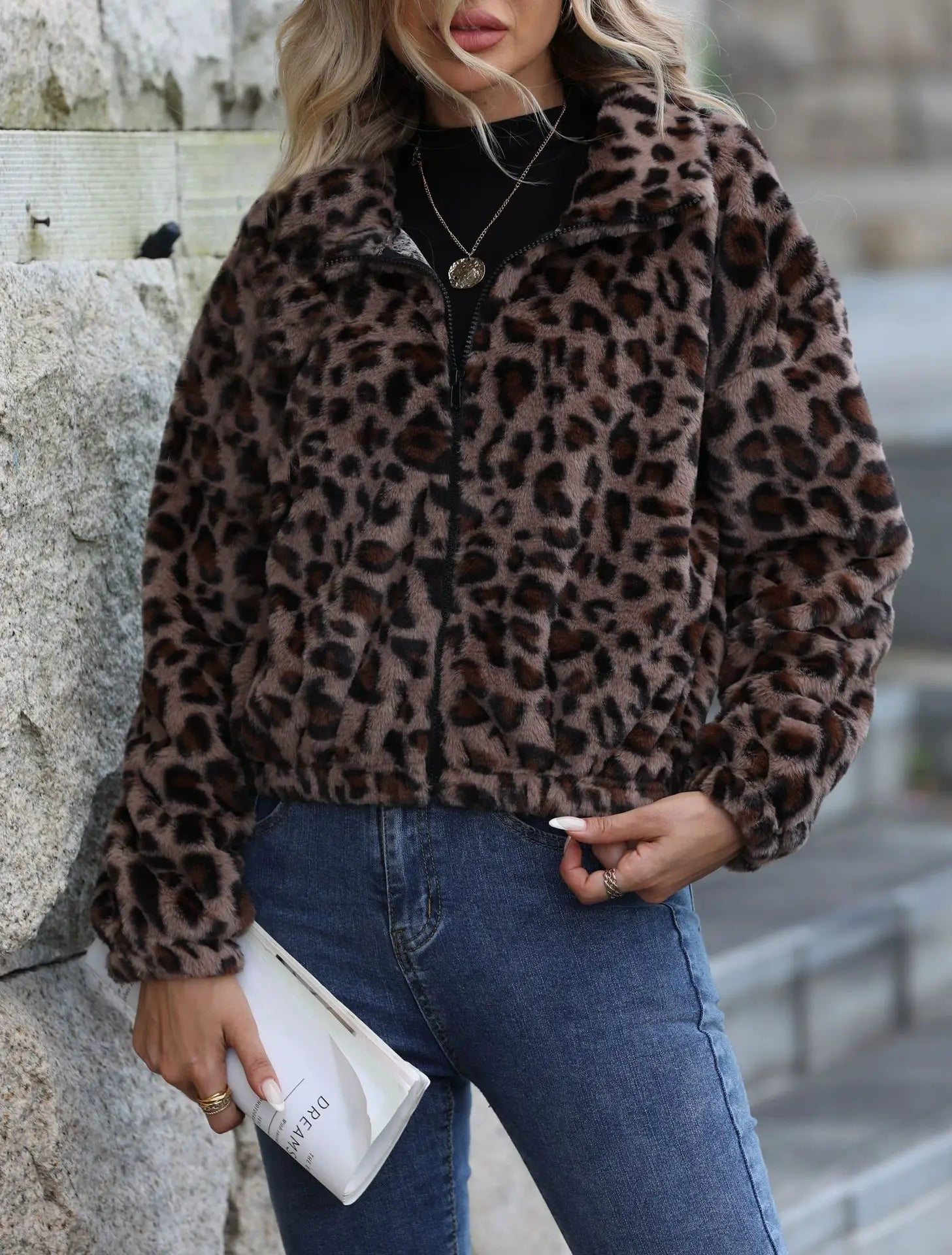 Chaqueta con estampado de leopardo para mujer, abrigo grueso de felpa con capucha, abrigo cálido de manga larga, cárdigan holgado con cremallera suave, cazadora para mujer, otoño e invierno