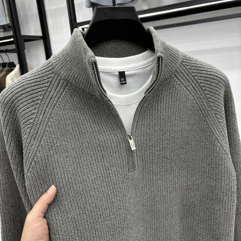 Suéter Masculino con Media Cremallera y Cuello Alto | Estilo Coreano