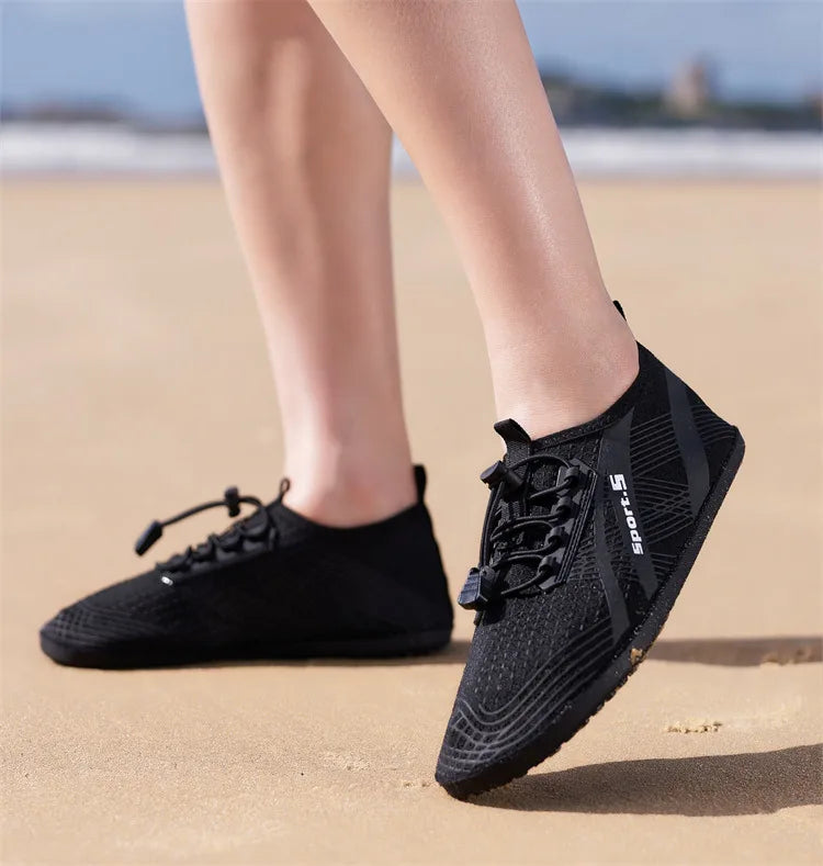 2025 nuevos zapatos acuáticos para hombre, zapatos de agua Unisex antideslizantes flexibles, zapatillas de playa para hombre de secado rápido, zapatillas informales para parejas al aire libre