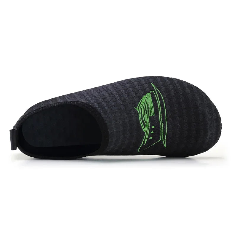 Zapatos acuáticos de secado rápido para hombre y mujer, zapatillas de playa ligeras, suaves y antideslizantes, talla Original 34-49, 2024