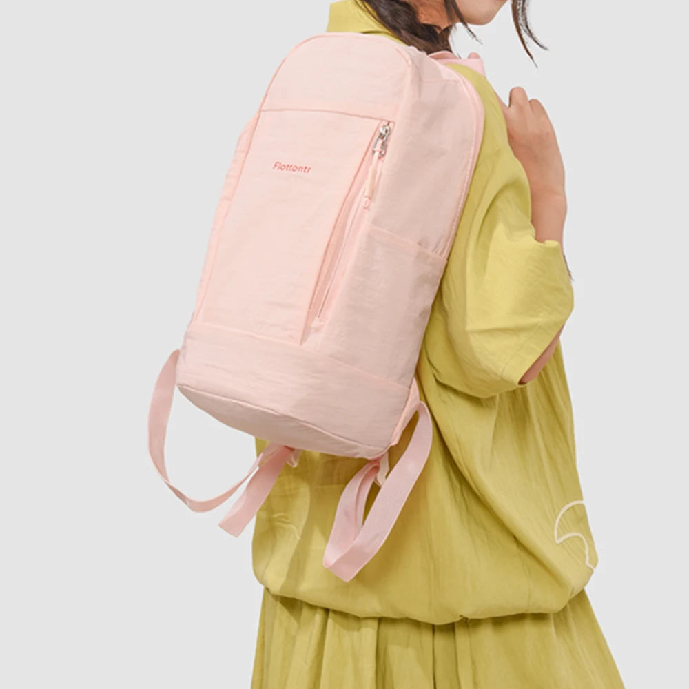 Mochila Pequeña y Ligera para Exteriores con Hebilla de Pecho, Mochila Espaciosa de Nailon, Bolso Resistente para Viajes de Fin de Semana y Vida Universitaria