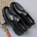 Mocasines de cuero para hombre con barra metálica, suela antideslizante