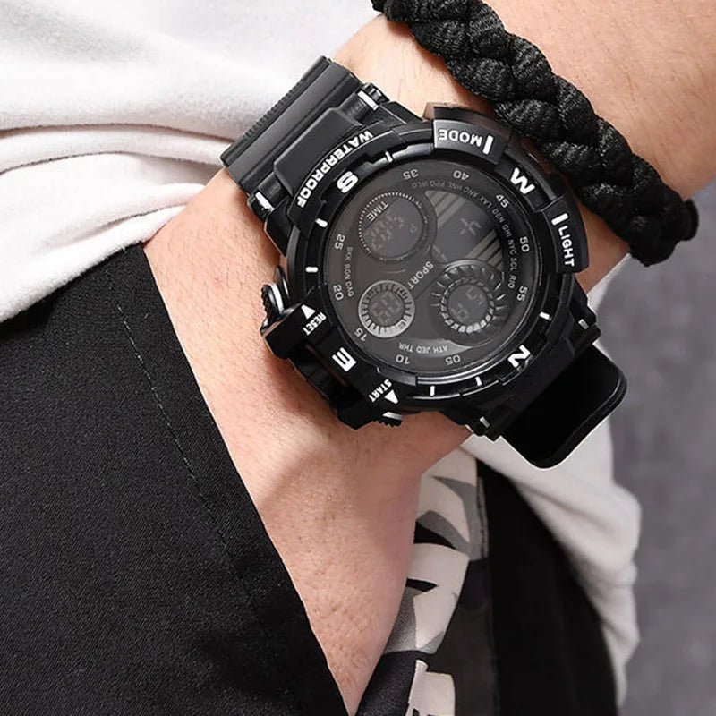 Reloj Digital negro YIKAZE para hombres, relojes deportivos, cronógrafo impermeable para exteriores, reloj de mano G, reloj de pulsera para estudiantes de choque de infantería