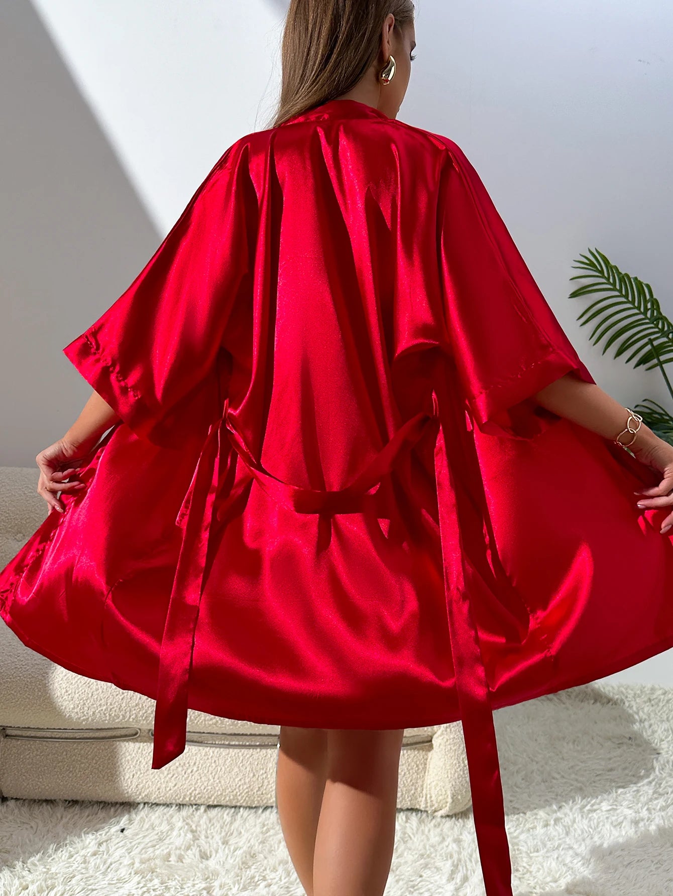 Otoño nuevos pijamas de seda para mujer conjunto de pijamas de moda Sexy y bata Simple ropa de descanso de tres piezas para mujer