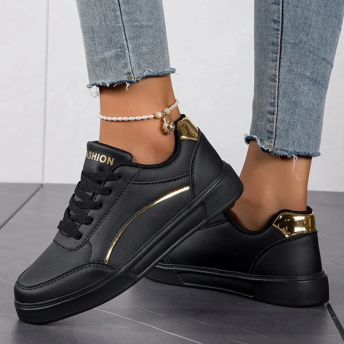 Zapatillas Deportivas Casuales de Mujer — Cuero Sintético, Suela Antideslizante