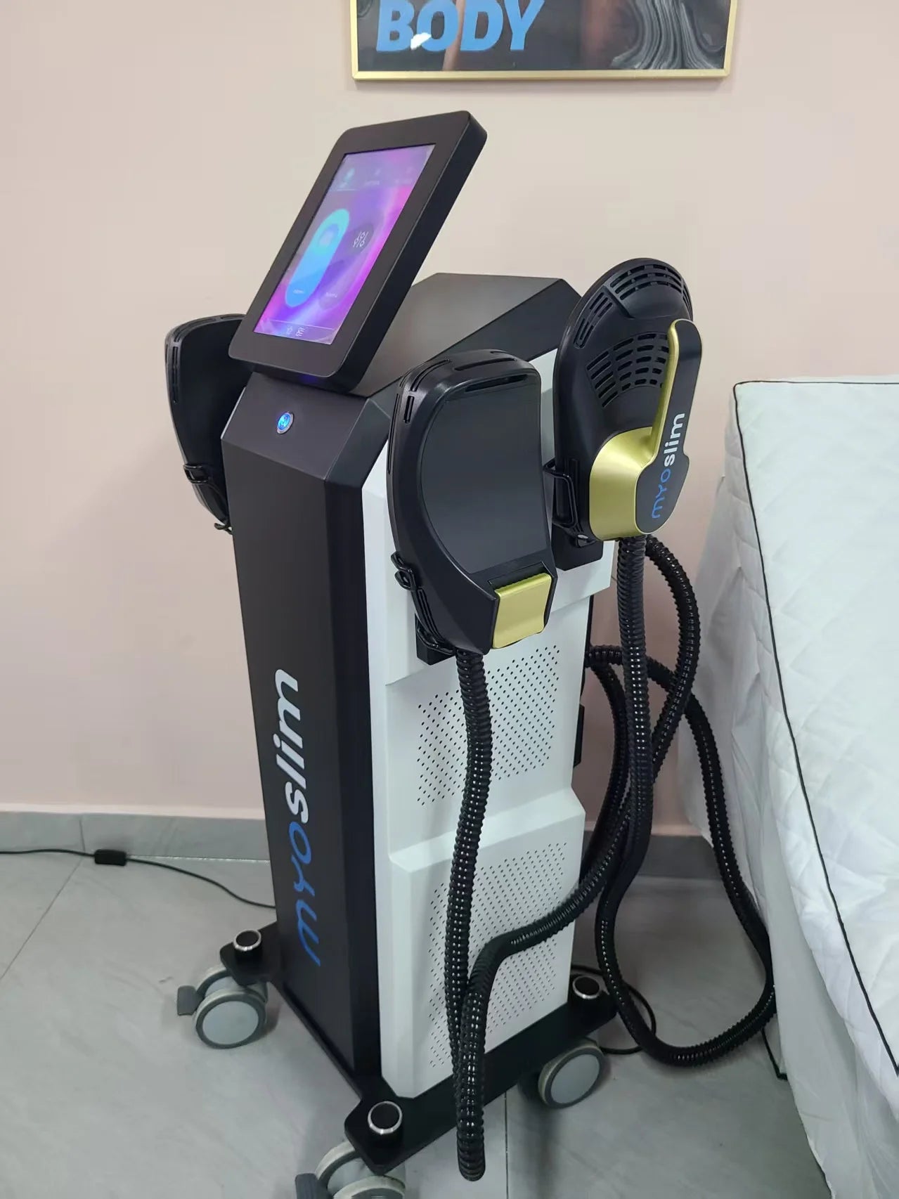 Myoslim 15 Tes 6500W NEO Slimming Nova, Quemador de Grasa, Estimulación Muscular EMS, Estimulación Electromagnética Corporal, Pantalla Plegable Profesional