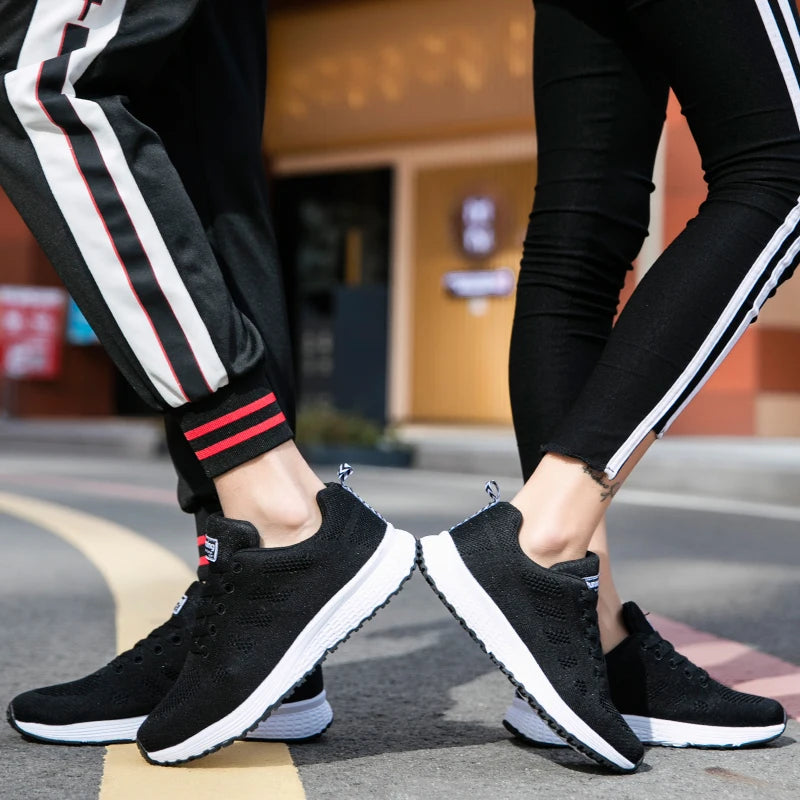 YRZL Zapatillas de deporte para hombre, zapatillas de deporte transpirables de malla cómodas y ligeras a la moda, zapatos deportivos para parejas, zapatos de tenis al aire libre para hombres