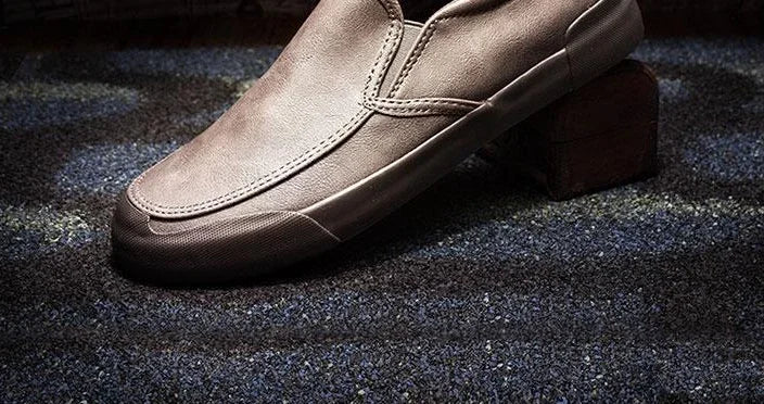 Nuevo en zapatos informales para hombre, sin cordones, talla 45, liquidación barata, elegantes, tendencia 20225, zapatos de cuero elegantes para hombre, clásicos y originales
