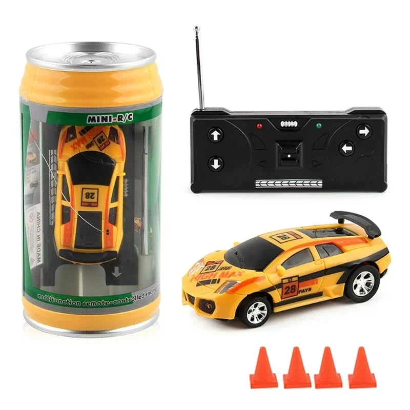 ¡Epico Mini RC Racer! Vehículo 4WD de tamaño Coke para aventuras de alta velocidad, el regalo divertido y definitivo para niños
