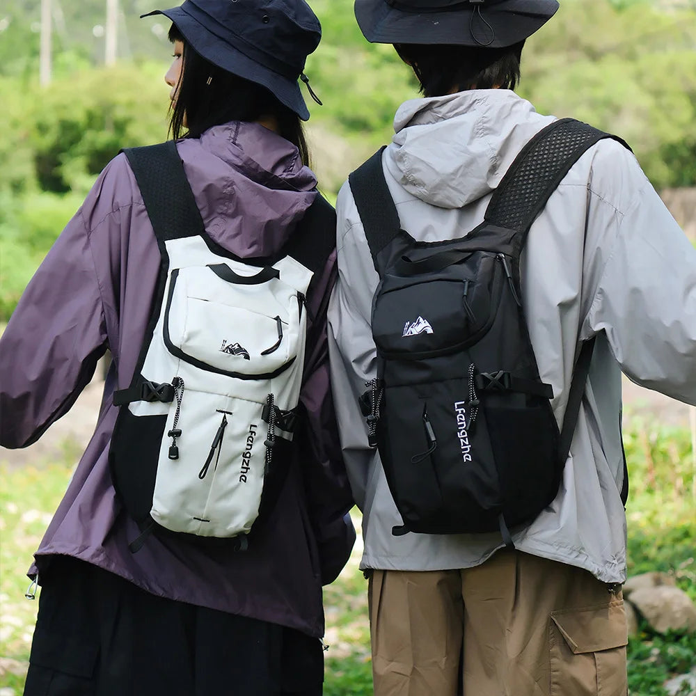 Mini Mochila para Exteriores con Diseño de Montaña, Ligera, con Correa Ajustable, para Senderismo, Viajes, Campamento, Excursiones Diarias al Aire Libre