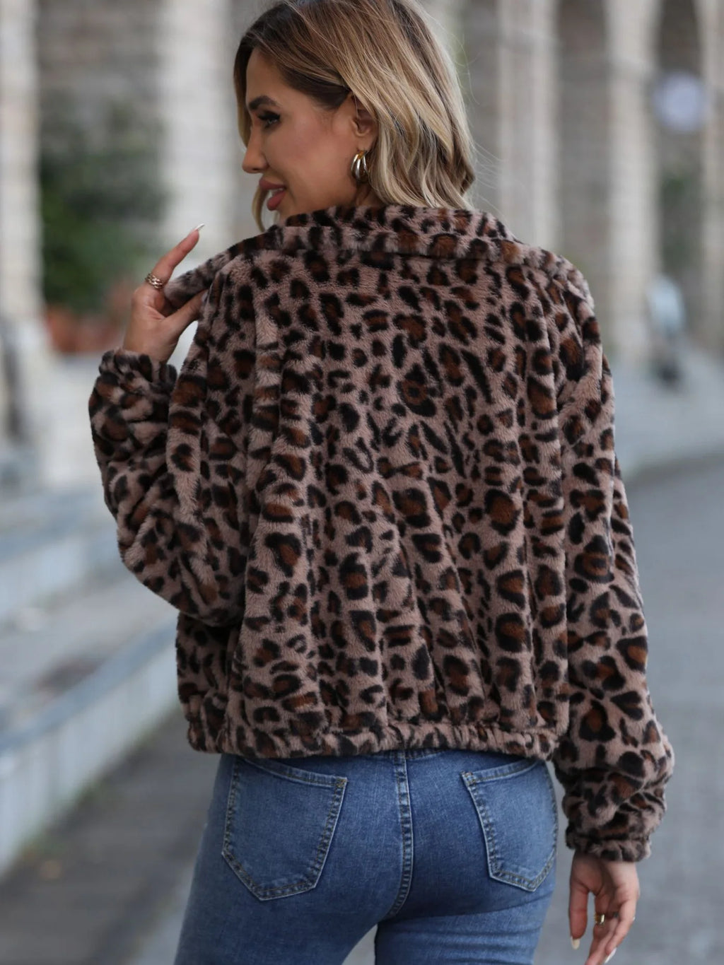 Chaqueta con estampado de leopardo para mujer, abrigo grueso de felpa con capucha, abrigo cálido de manga larga, cárdigan holgado con cremallera suave, cazadora para mujer, otoño e invierno
