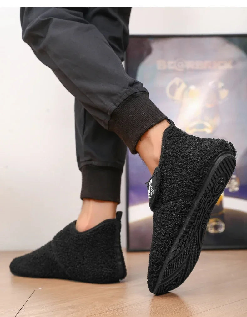 YRZL zapatos de algodón de invierno para hombre, zapatillas ligeras sin cordones cálidas, mocasines de algodón de felpa para dormitorio y hogar, zapatos cálidos de invierno para hombre